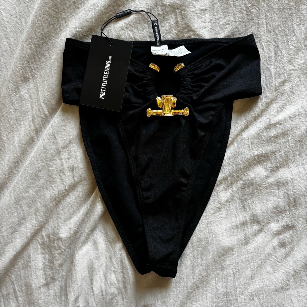 Bikini Bundle - Picture 2 of 10